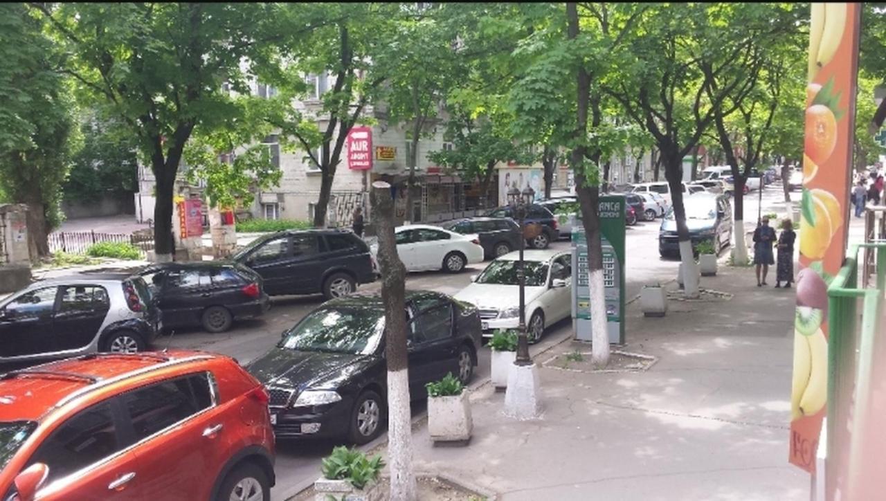 Ultracentral Armeneasca Street Chisinau Ngoại thất bức ảnh